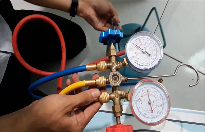 Hút chân không máy điều hòa không khí