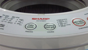 Nguyên nhân máy giặt Sharp báo lỗi E4 và cách khắc phục