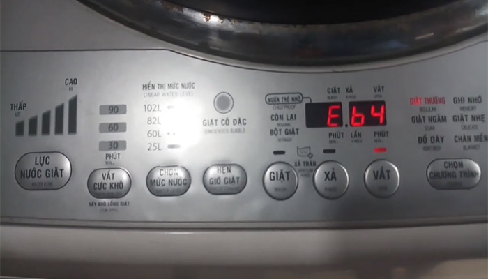 Nguyên nhân và cách khắc phục máy giặt Toshiba báo lỗi E64