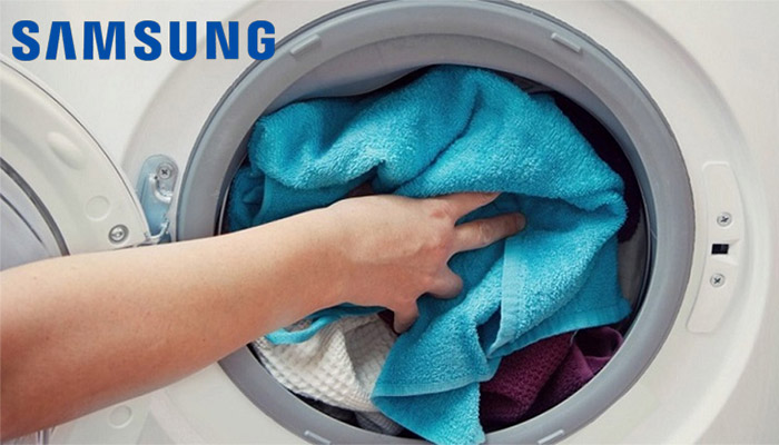 Cửa máy giặt Samsung chưa đóng