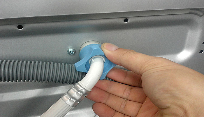 Kiểm tra bơm cấp nước của máy giặt Sharp