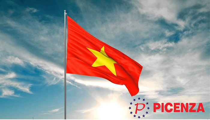 Bình nóng lạnh Picenza của nước nào